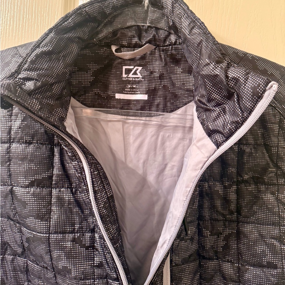 Cutter & Buck Men's Black Camo Puffer Vest